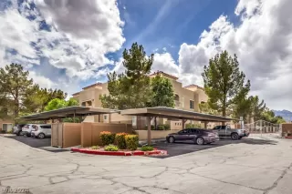 Photo #1: 2578797 Listing