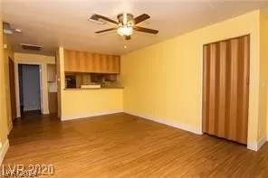 Photo #4: 2578811 Listing