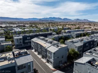 Photo #5: 2578813 Listing