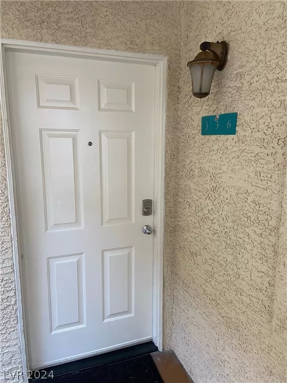 MLS: 2578852 Condo For Sale