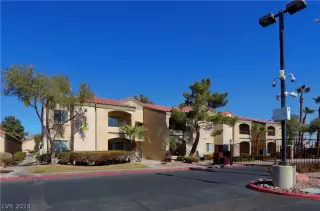 Photo #1: 2578876 Listing 