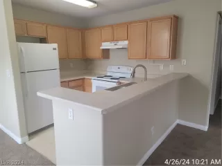 Photo #5: 2578892 Listing 