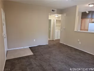 Photo #4: 2578893 Listing 