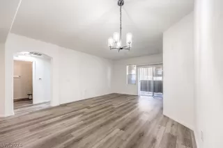 Photo #3: 2578912 Listing 