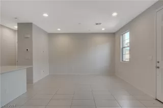 Photo #3: 2578928 Listing 