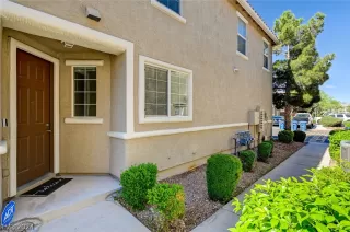 Photo #1: 2578933 Listing 