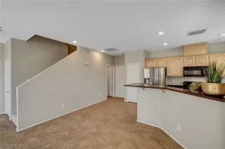 Photo #6: 2578933 Listing 