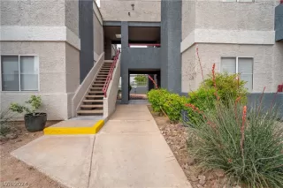 Photo #1: 2578963 Listing 