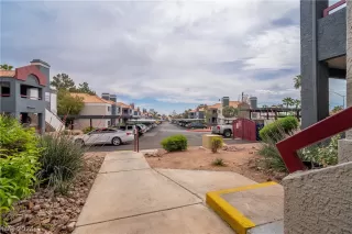 Photo #2: 2578963 Listing 