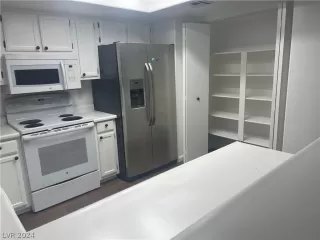 Photo #4: 2578978 Listing 