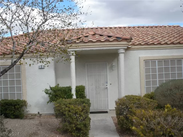 MLS: 2579020 Condo For Sale