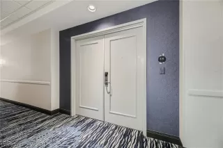 Photo #1: 2579047 Listing