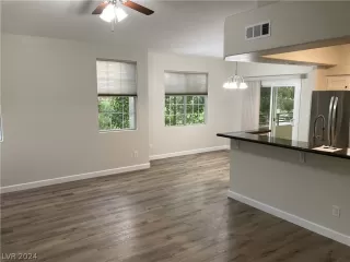 Photo #5: 2579066 Listing 