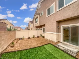 Photo #5: 2579082 Listing 