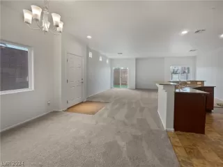 Photo #6: 2579082 Listing 