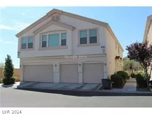 MLS: 2579087 Condo For Sale