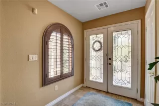 Photo #5: 2579090 Listing