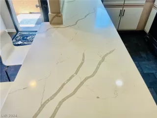 Photo #6: 2579094 Listing