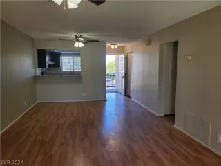 Photo #5: 2579099 Listing 