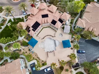 Photo #2: 2579100 Listing