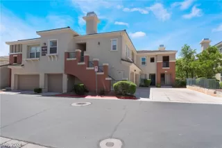 Photo #1: 2579134 Listing