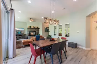 Photo #6: 2579134 Listing