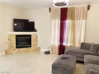 Photo #1: 2579153 Listing