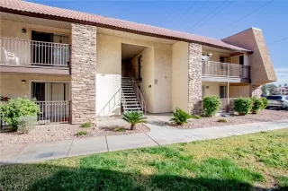 Photo #4: 2579166 Listing