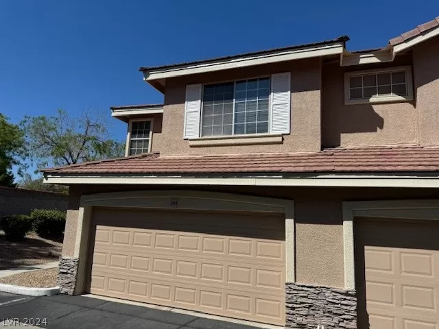 MLS: 2579200 Condo For Sale