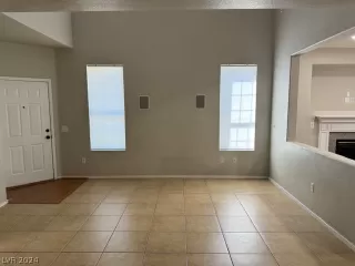 Photo #3: 2579200 Listing 