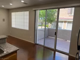 Photo #6: 2579200 Listing 