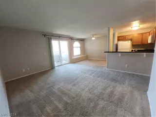 Photo #2: 2579203 Listing