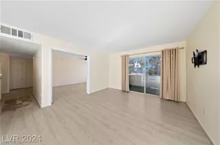 Photo #4: 2579211 Listing 