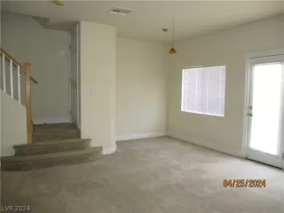 Photo #5: 2579220 Listing 