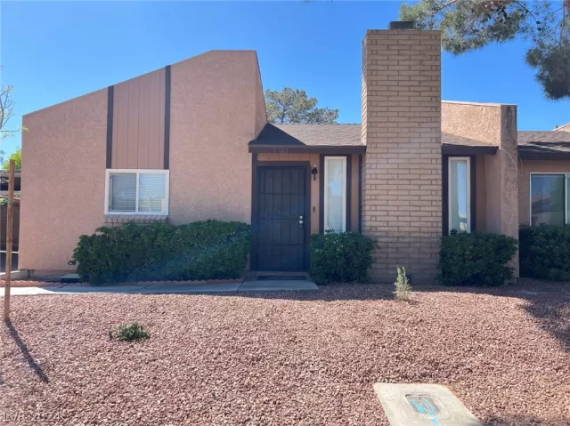 MLS: 2579221 Condo For Sale