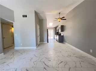 Photo #6: 2579221 Listing 