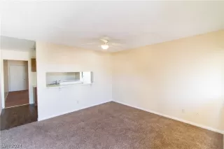 Photo #1: 2579277 Listing