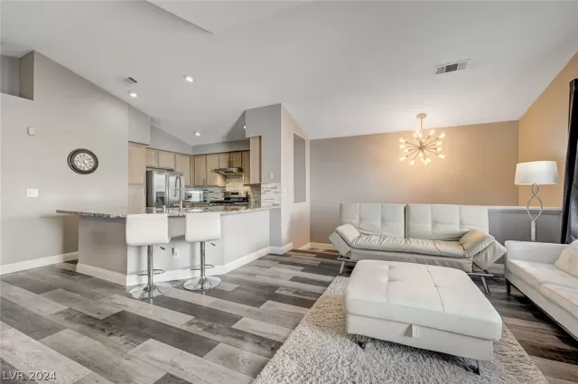 MLS: 2579279 Condo For Sale