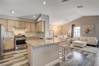 Photo #6: 2579279 Listing 