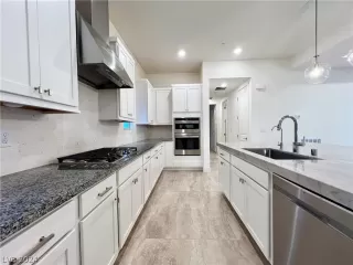Photo #4: 2579297 Listing 