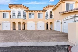 Photo #1: 2579307 Listing 