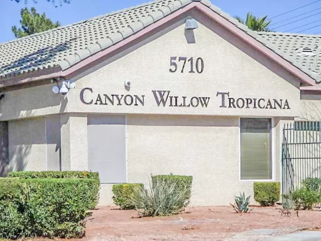 MLS: 2579316 Condo For Sale