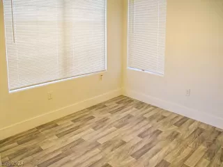 Photo #2: 2579316 Listing 