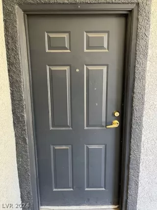 Photo #1: 2579321 Listing 