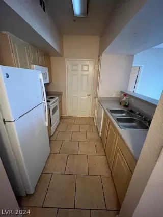 Photo #3: 2579321 Listing 