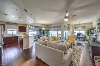 Photo #5: 2579345 Listing 