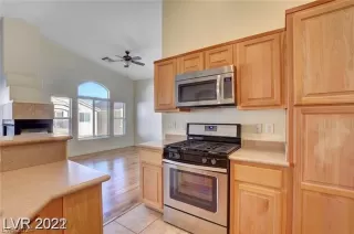 Photo #4: 2579392 Listing 