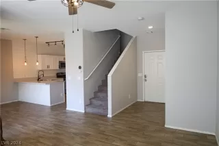 Photo #1: 2579406 Listing 