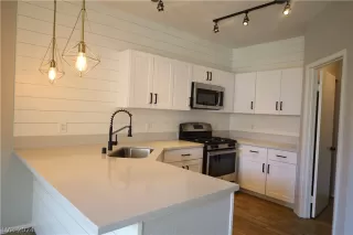 Photo #4: 2579406 Listing 