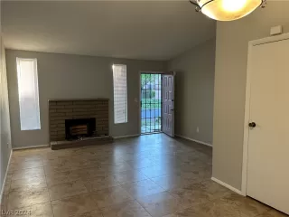 Photo #5: 2579409 Listing 